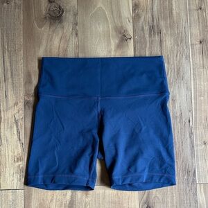 Lululemon wunder train